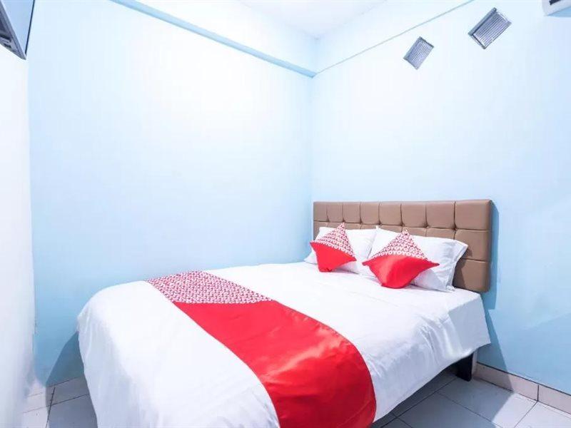 Super Oyo 1516 Cemara Gading Syariah Hotel Bogor Eksteriør billede