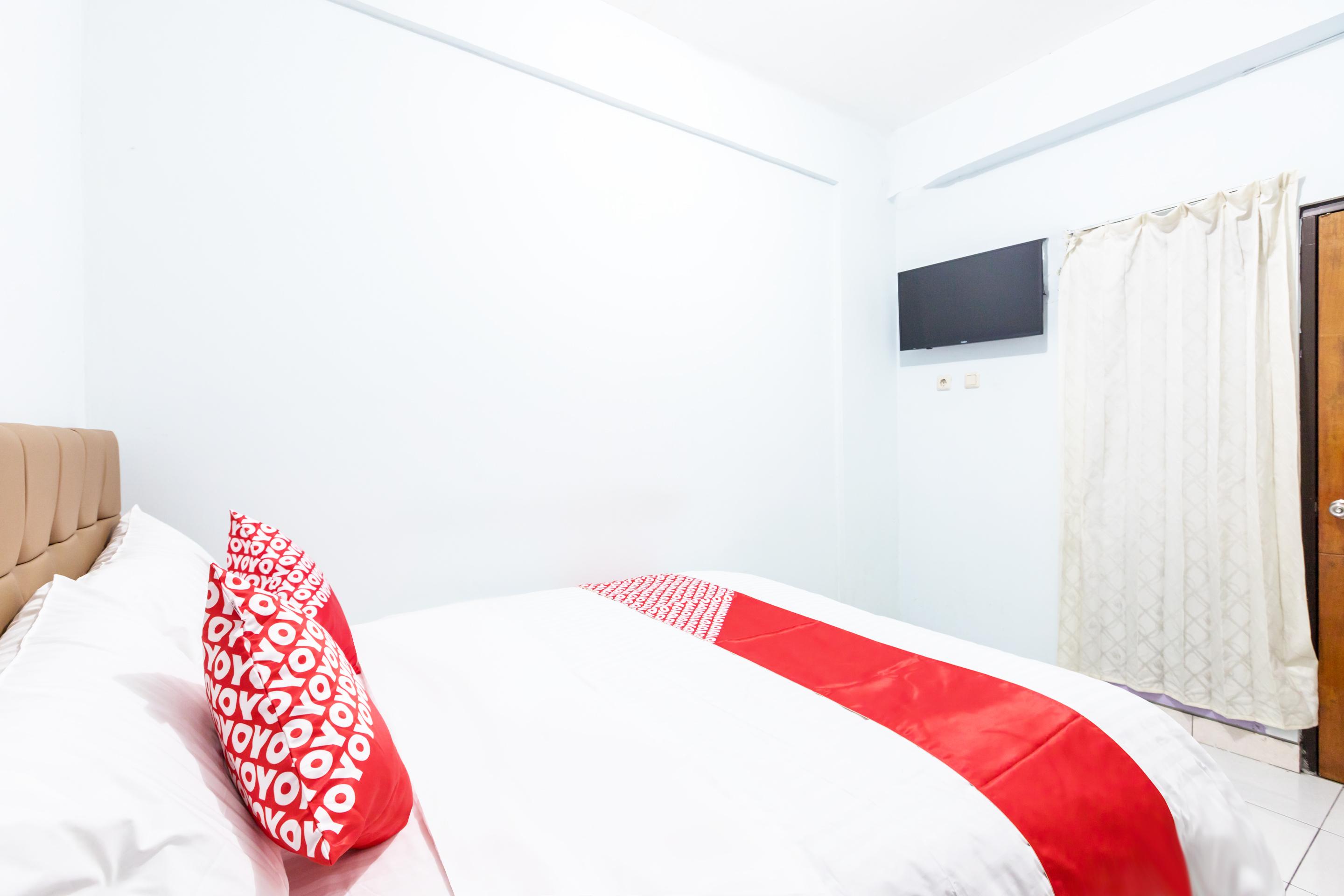 Super Oyo 1516 Cemara Gading Syariah Hotel Bogor Eksteriør billede